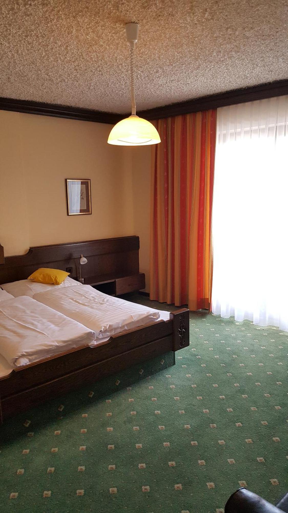 Hotel Kanz Villach Room photo