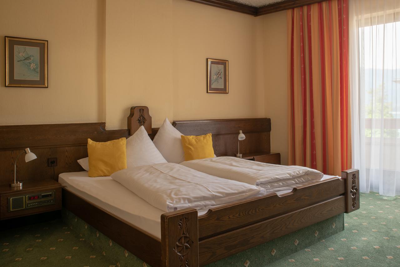 Hotel Kanz Villach Exterior photo